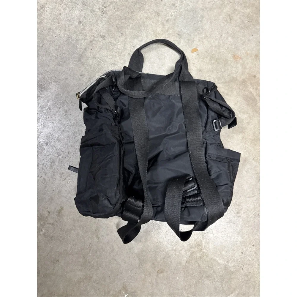 Skip Hop Mainframe Wide Open‎ Diaper Backpack Large Black Solid Nylon